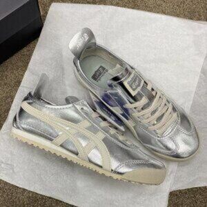 Mexico 66 Sd Pf Silver Leather Lace-Up Casual Sneakers